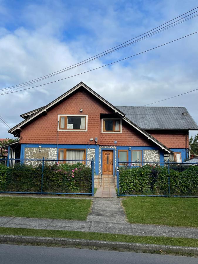 Hostal Das Hause Пуэрто-Варас Экстерьер фото